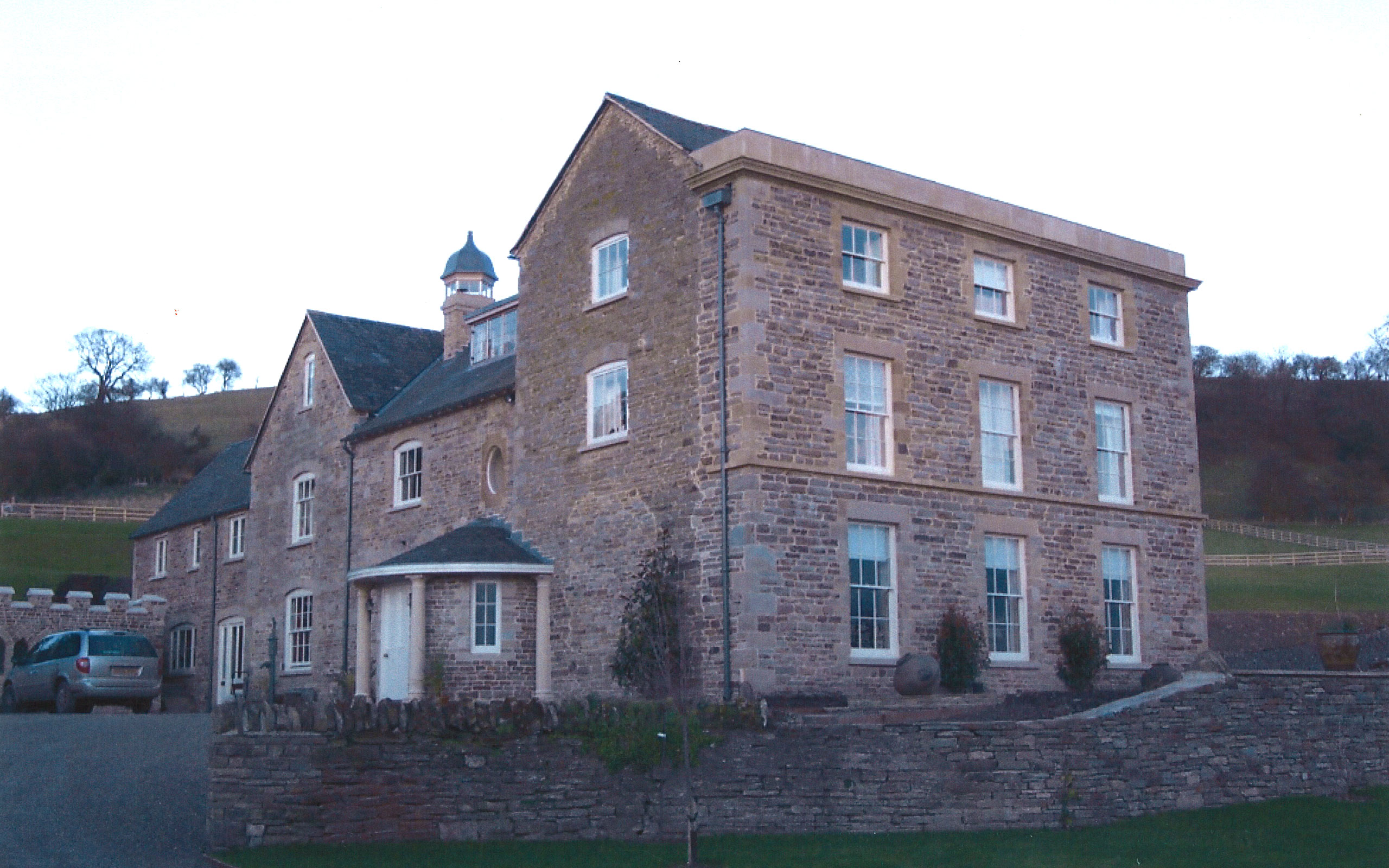 photo © RICHARD FALCONER ARCHITECT