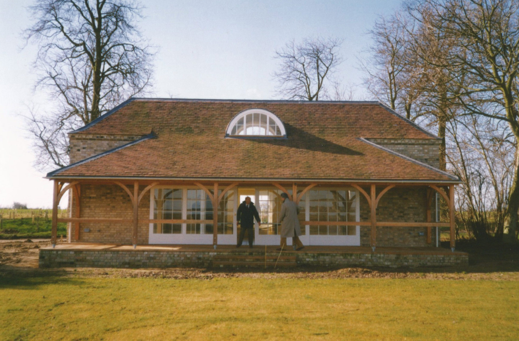 Swimming pool pavillion. Award :  Craftsmanship Award, Suffolk Association of Architects. Hitcham House, Hitcham with SEH French Ltd